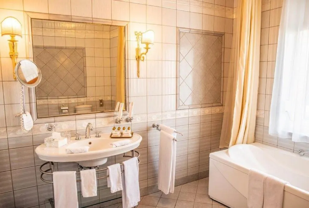 Президентский люкс 2х комнатный номер с видом на море и балконом