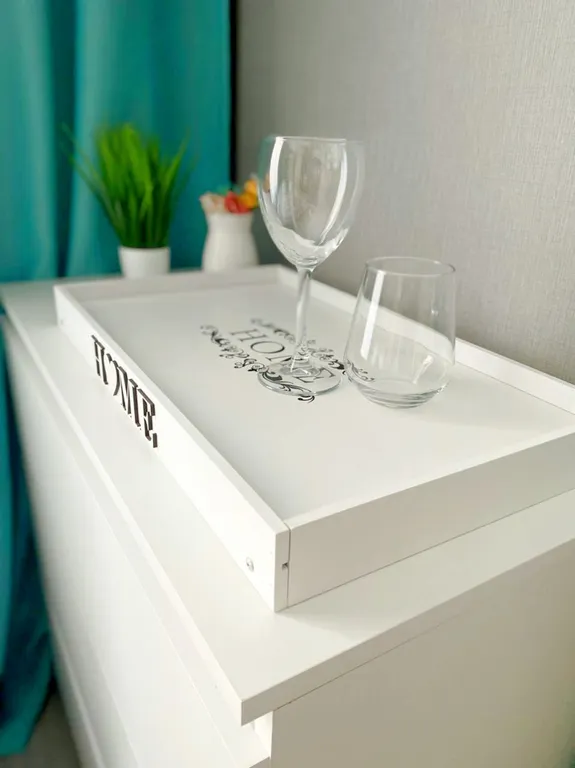 Студия на первой береговой