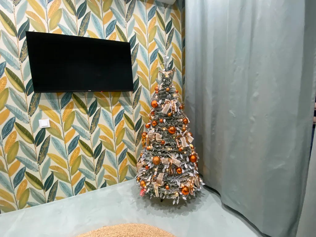 Двухкомнатная квартира с дизайнерским решением