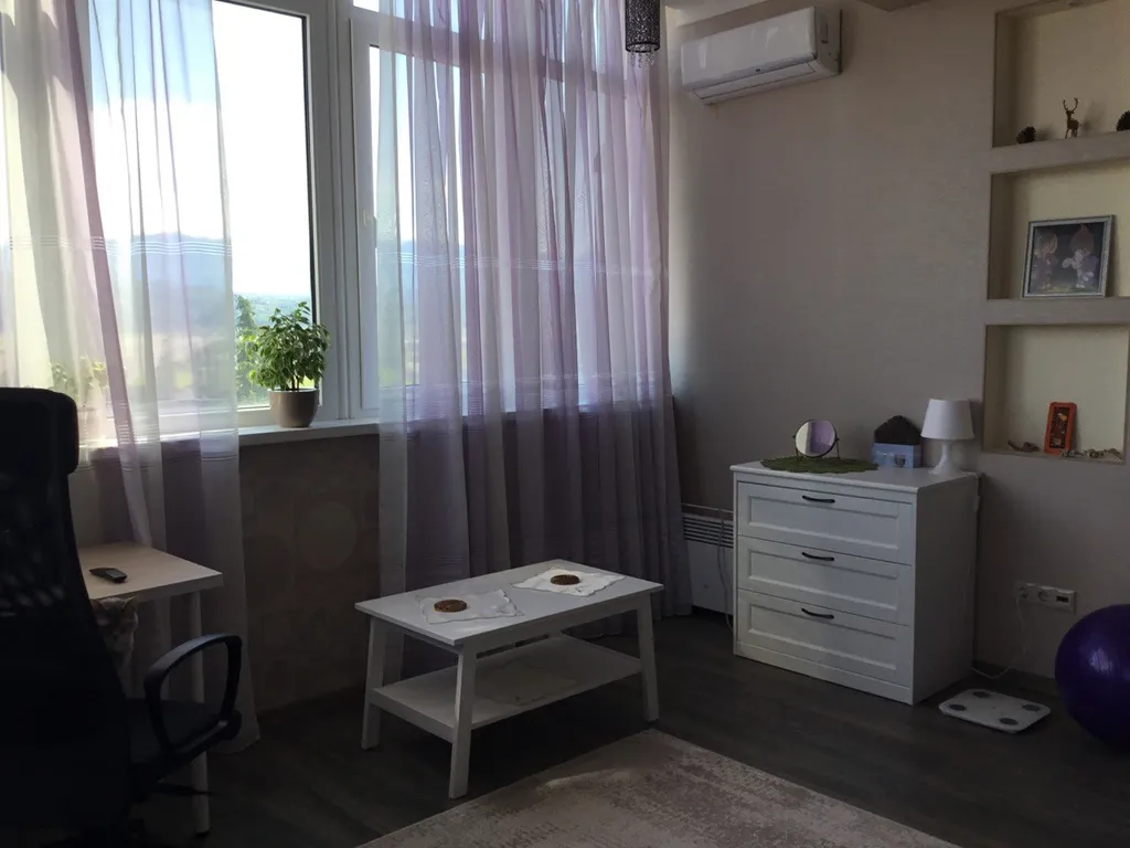 Квартира Светлая комната в центре с видом на море и горы — Адлер