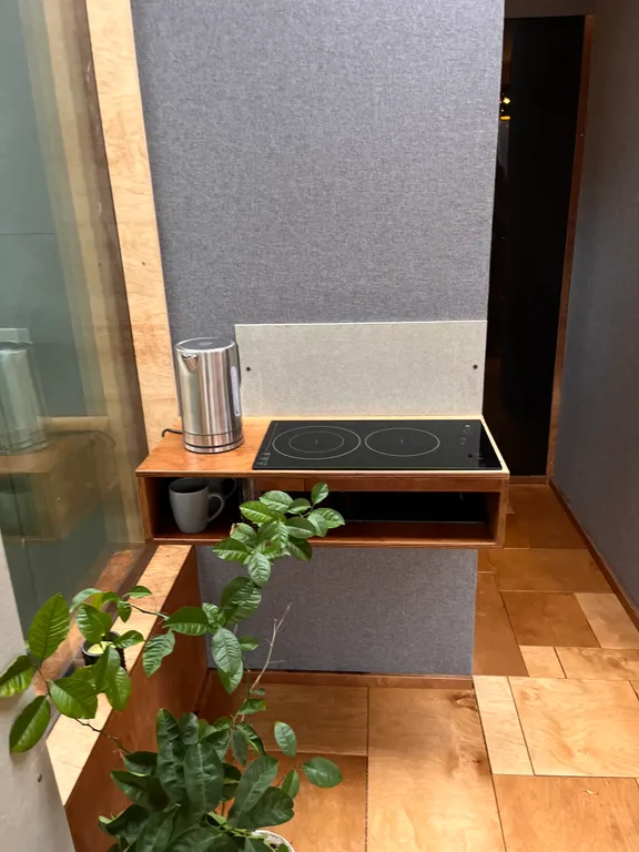 Домик на озере