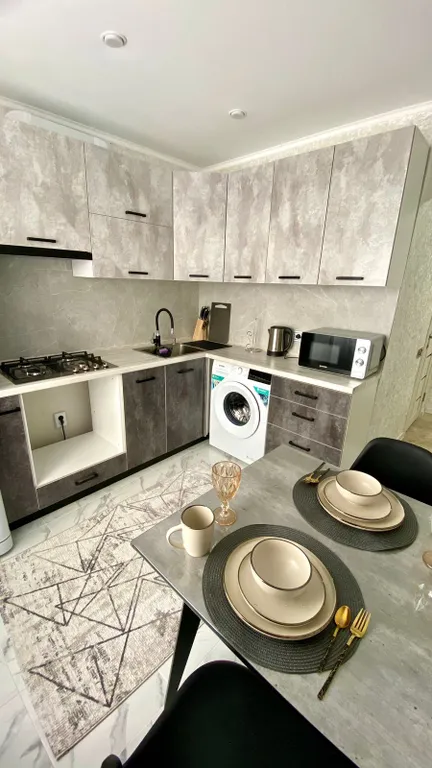 1-комнатная квартира бизнес класса, есть все необходимое