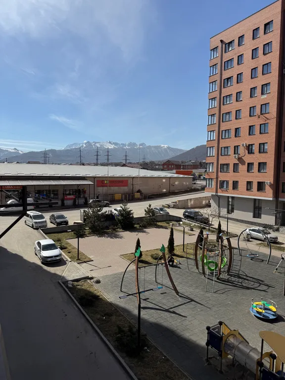 Квартира с дизайнерским ремонтом и видом на горы