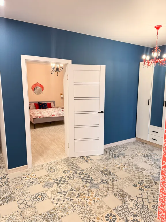 Дом в современном русском стиле рядом с монастырем