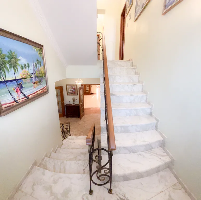 Коттедж Загородный дом на берегу водохранилища — Мытищи