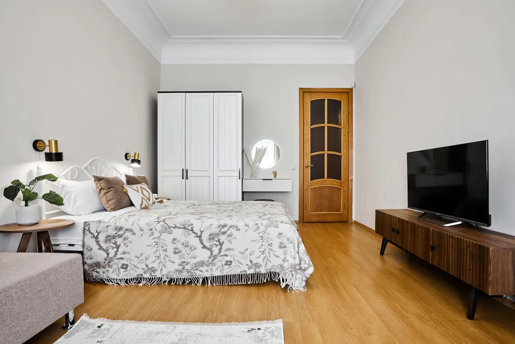 Большая видовая четырёшка с камином