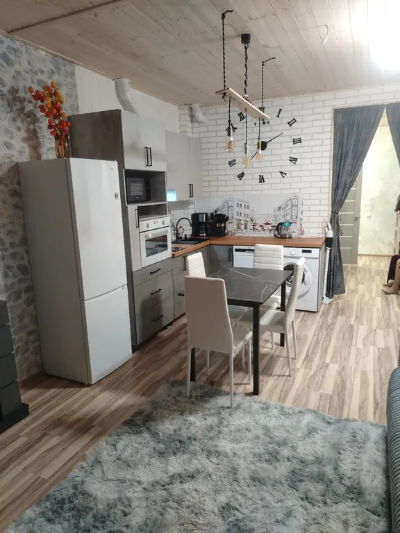 Уютная квартира, в 5 минутах от ЖД и речного вокзала