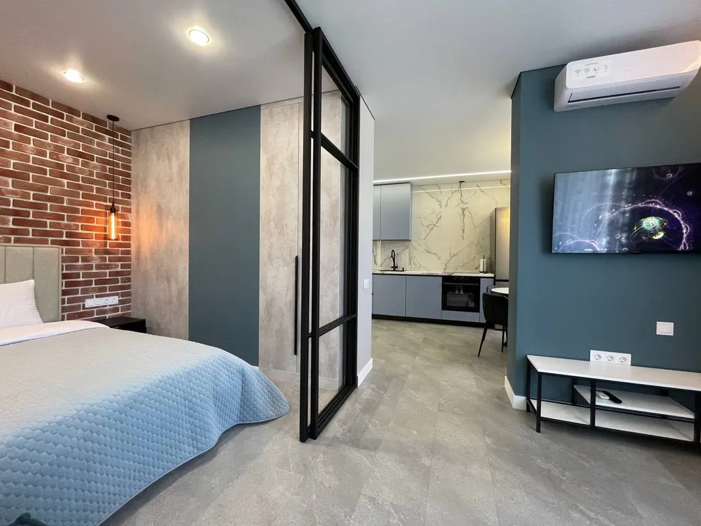 Дизайнерская студия в центре в новом комплексе