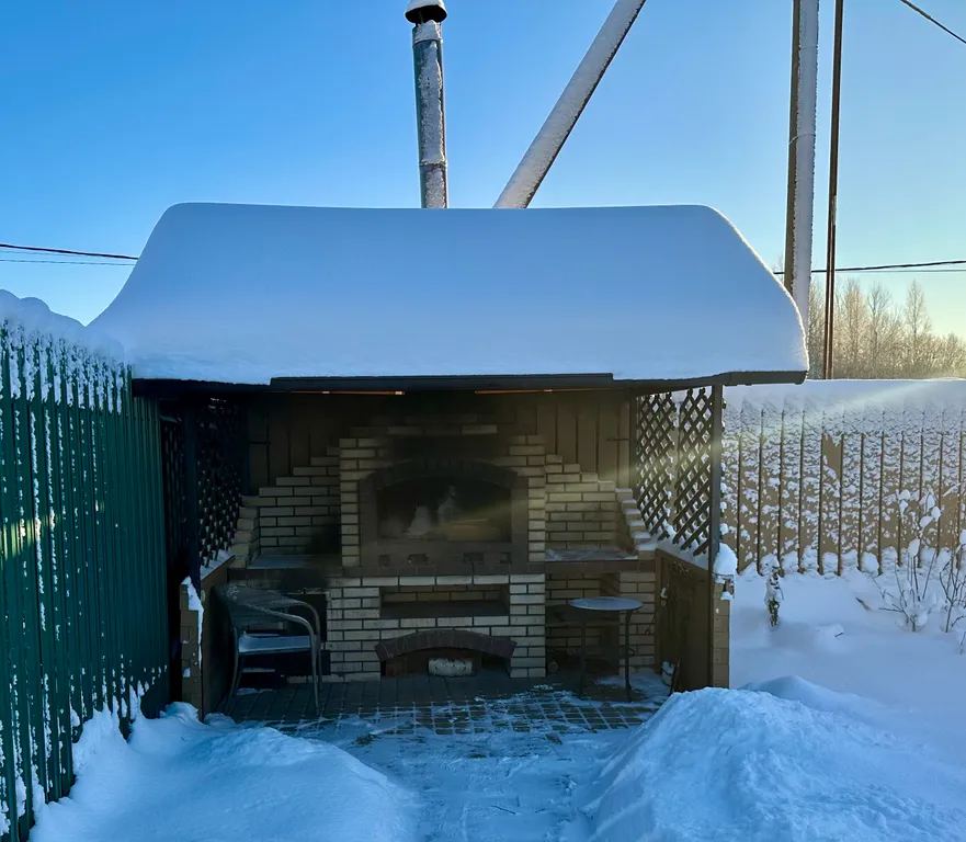 Коттедж Дом у озера и леса — Снегиревка