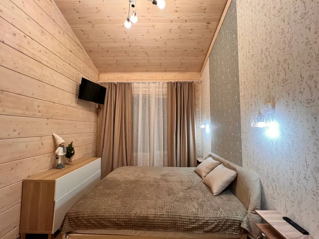 Коттедж 3-комнатный Дом — Волхов