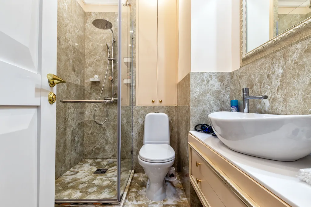 2-комнатная с видом на город возле набережной в старом центре Астаны