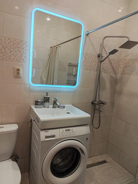 Уютный дом с садом в центре города