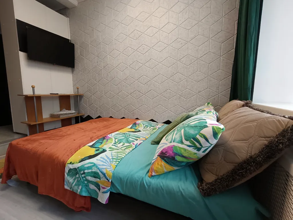 Квартира Комната-студия рядом с парком, для командировочных, студентов, 24/7 — Екатеринбург