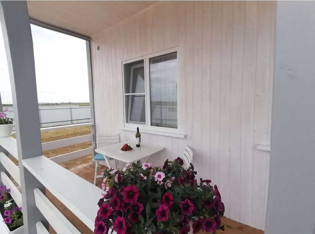 Коттедж 3-комнатный Дом — аренда посуточно в Голубицкая