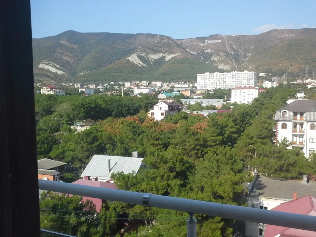 Квартира 2-комнатная Квартира — Геленджик