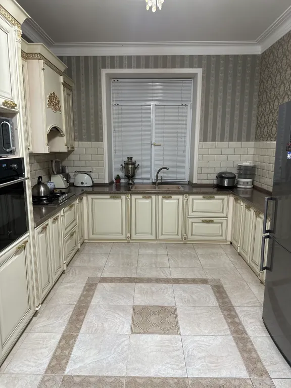 Уютный дом на берегу Каспийского моря