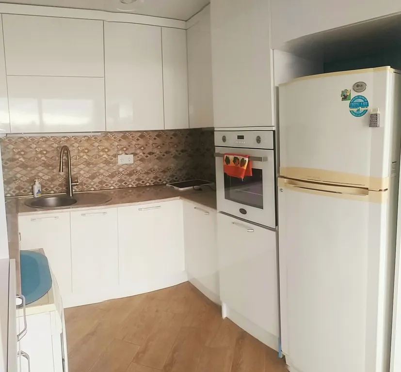 2-комнатная квартира напротив Приморского парка