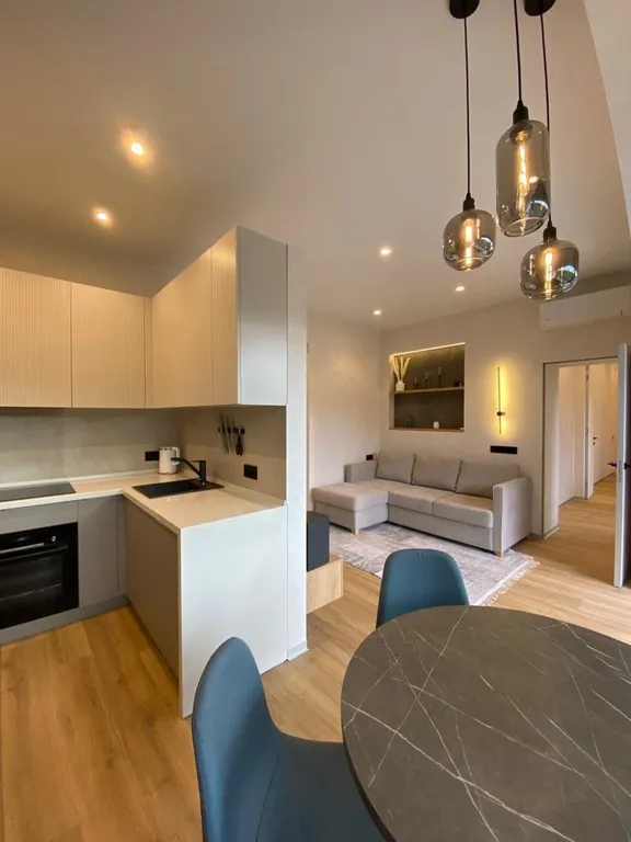 Шикарная двухкомнатная квартира в Приморском парке