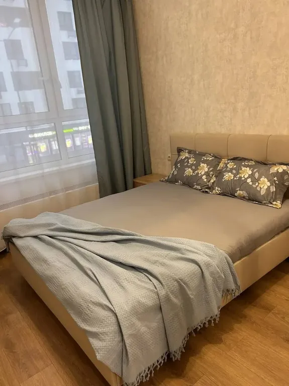 Просторная квартира в ЖК Скандинавия — аренда посуточно в Коммунарка