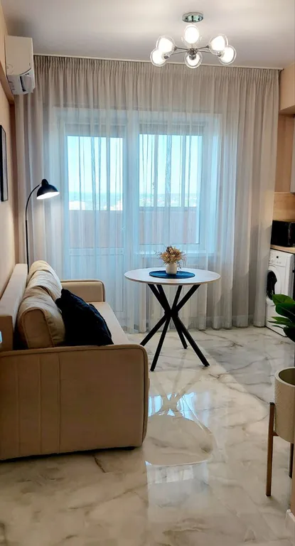 Апартаменты бизнес-класса на набережной с видом на Китай