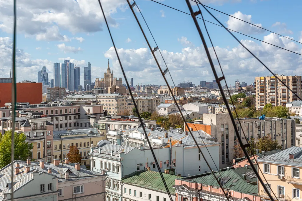 Квартира Квартира Просторная мансарда в самом центре — Москва