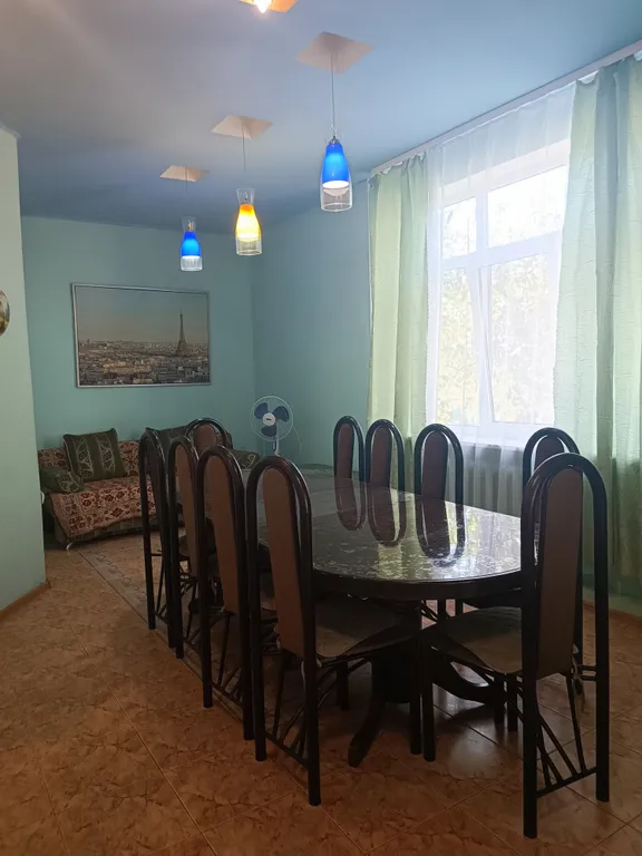 Часть дома с бассейном