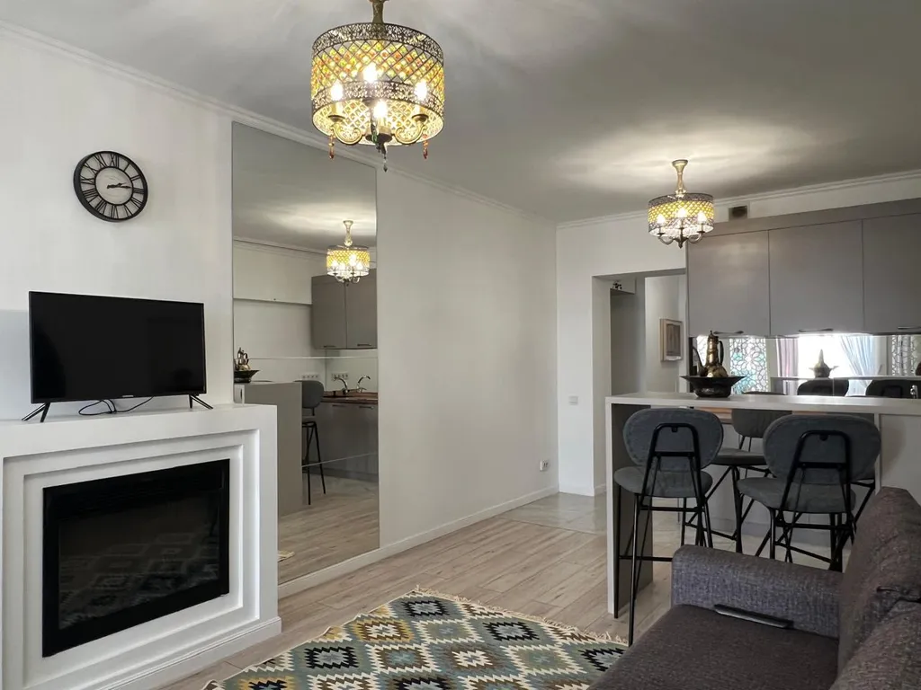 Восточный стиль, золотой квадрат алматы