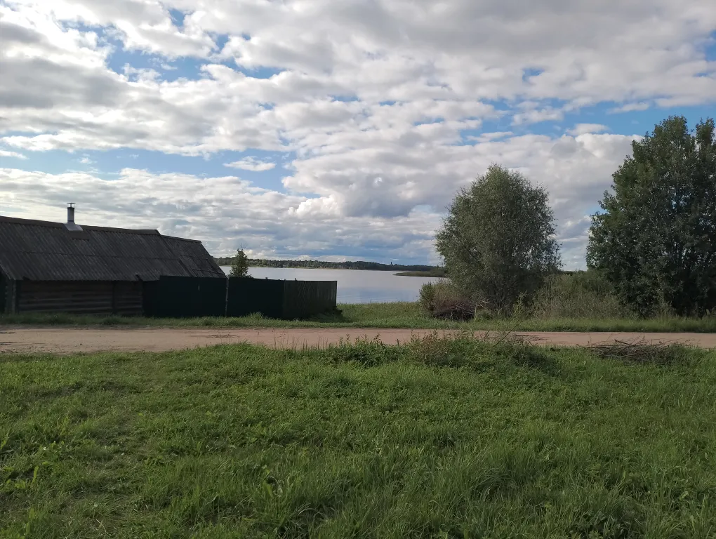 Домик на Селигере