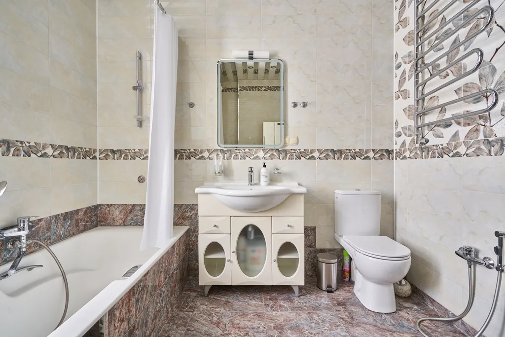 Квартира 4-комнатная квартира с дизайнерским ремонтом на Чистых Прудах — Москва