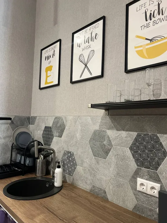 Стильная студия ТЦ Галерея