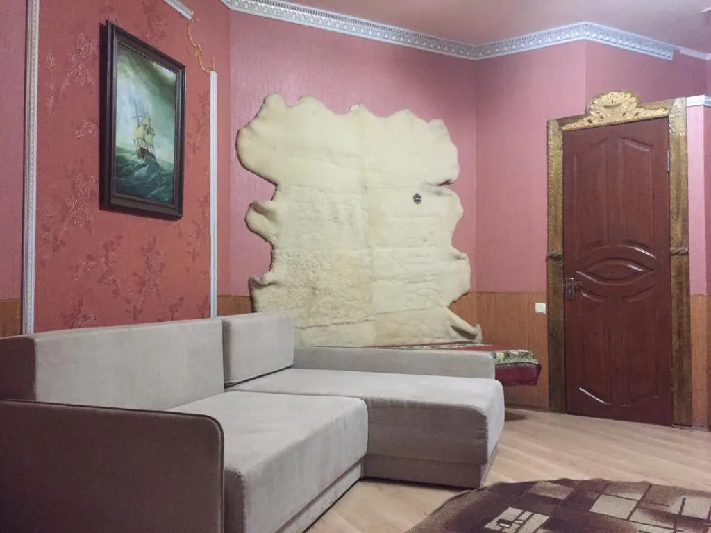 Квартира на набережной