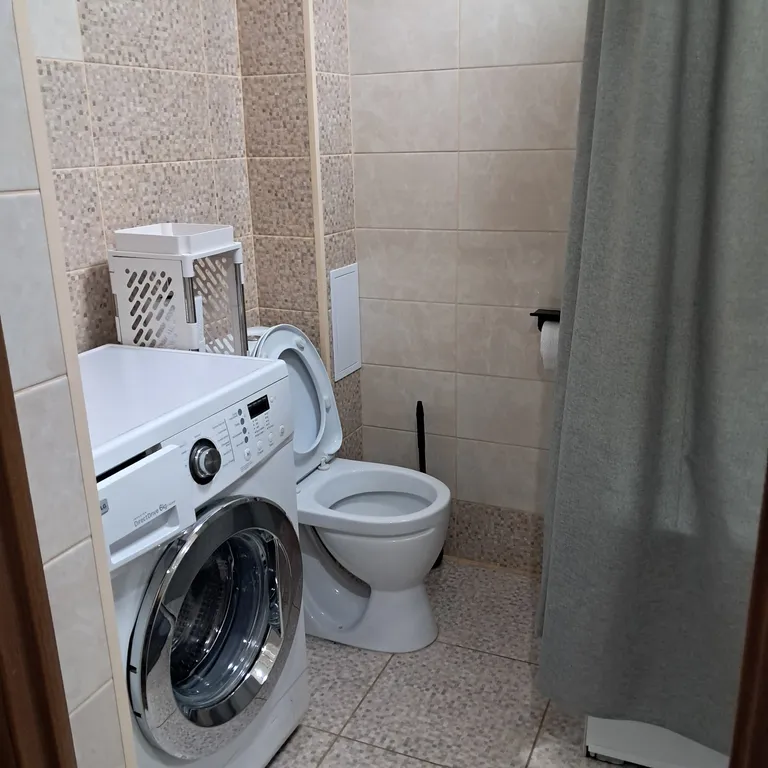 Уютная квартира, тихий закрый двор, стоянка под окном