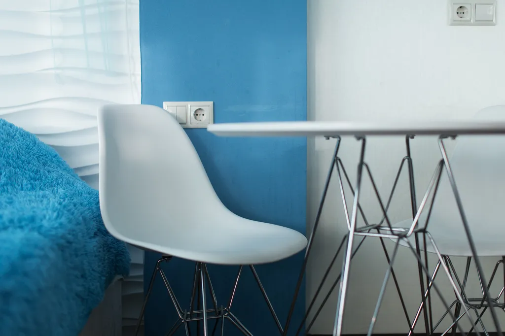 Студия радом с ТЦ Мега