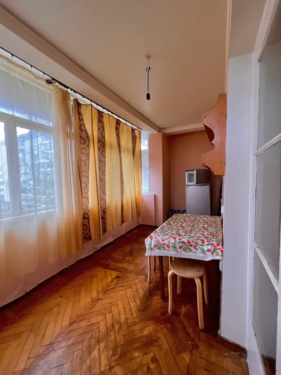 Квартира Двухкомнатная квартира у моря, первая береговая линия — Сухум