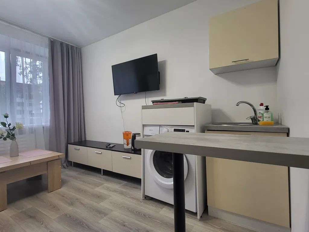 Розовая студия на Песках