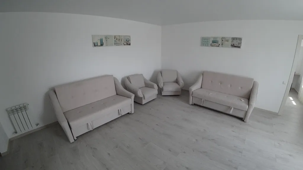 Отличная двухкомнатная квартира с двориком