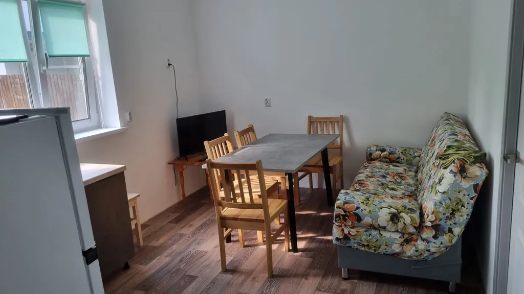 Коттедж Коттедж у озера в лесу — Луга