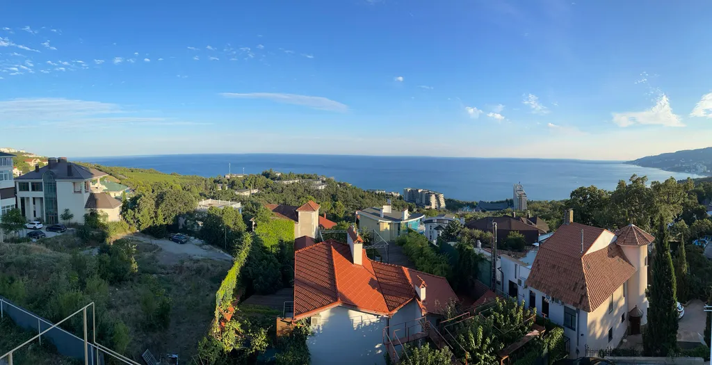 Студия с видом на море