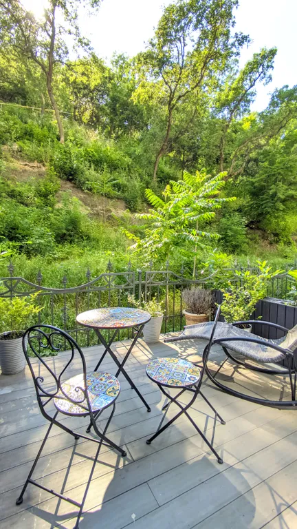 Уютная студия со своей террасой