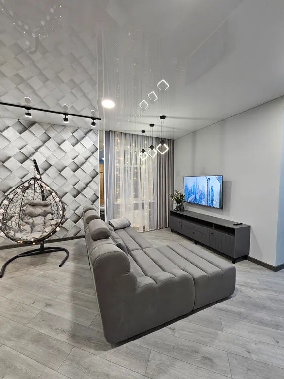 Квартира 3-комнатная Квартира — Тихвин