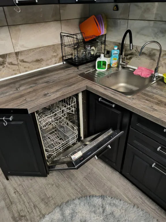 Трехкомнатная квартира у метро Рассказовка