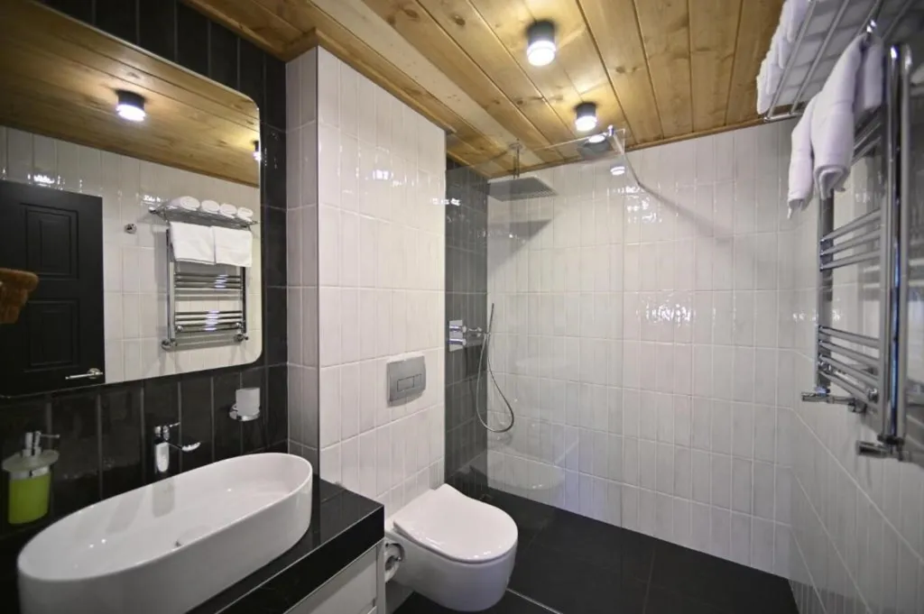 5-комнатный Дом