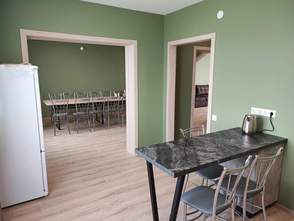 Дом для отдыха в Гришкино 232 м.кв. 8-20 чел.