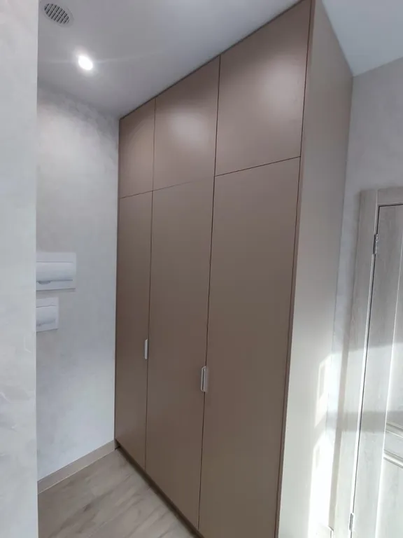 Студия на 5 человек с балконом и кухней