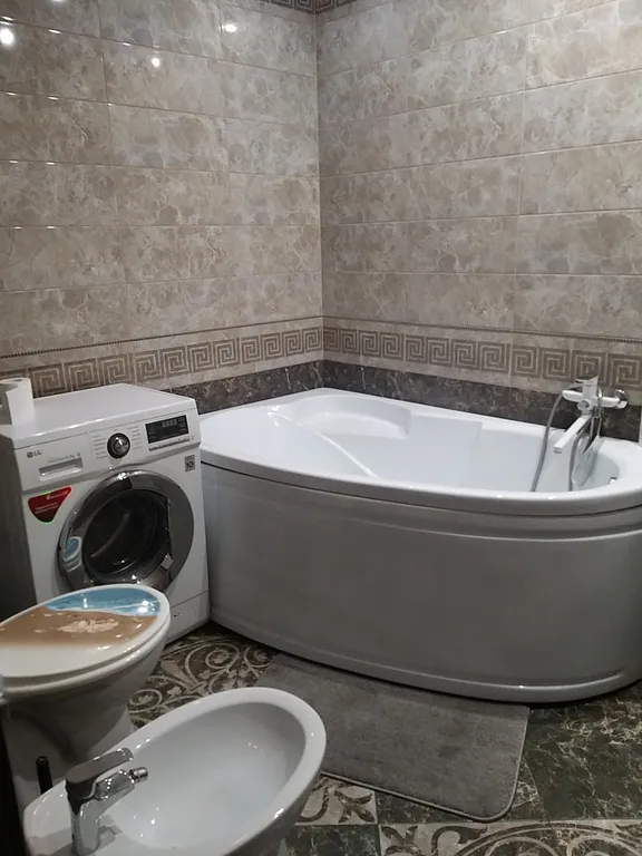 Квартира в центре города напротив универмага