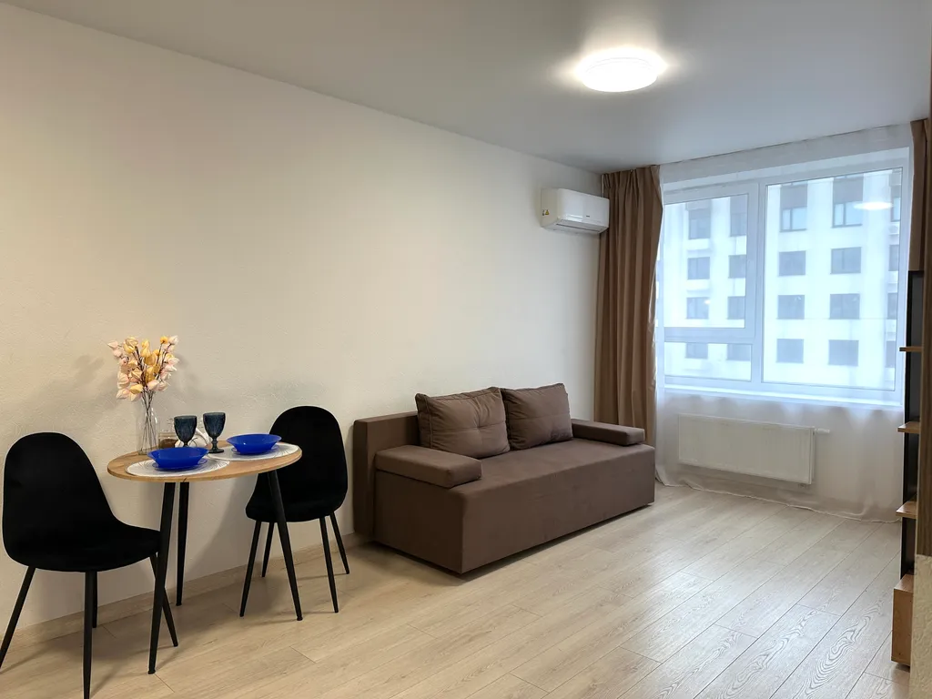 Квартира Апартаменты Эдельвейс в новом ЖК Сердце Сибири в центре города — Тюмень