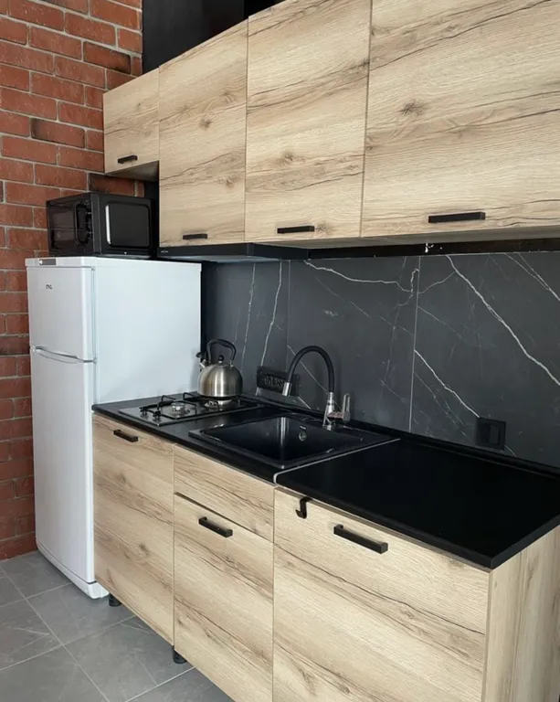 Квартира Апартамент с кухней — аренда посуточно в Уютное