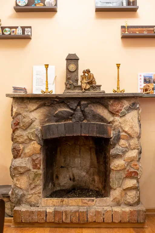 Apartment at 12 Baratashvili street