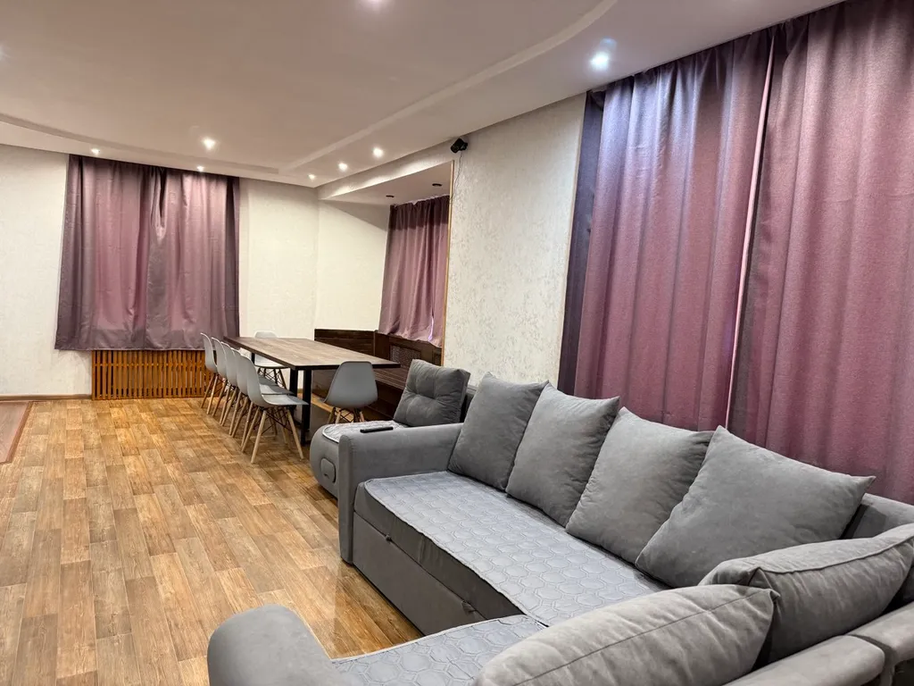 4-комнатный Дом