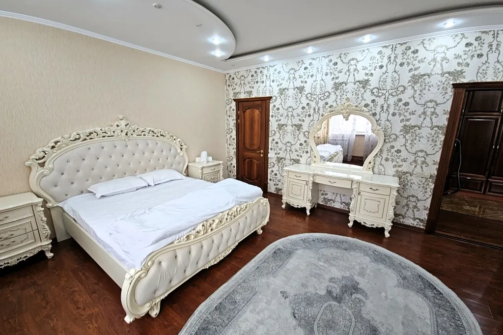 Шикарная трёхкомнатная квартира со всеми удобствами